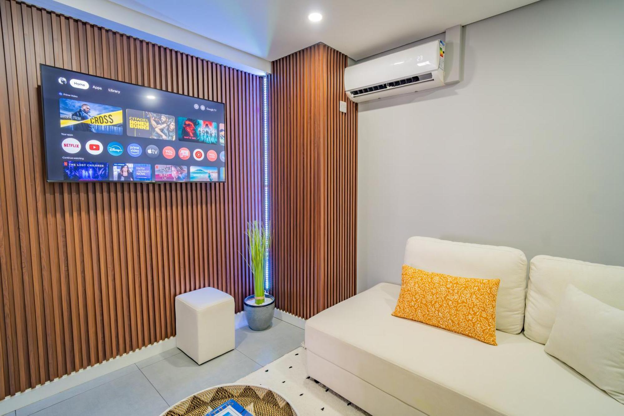 Driftwood Beach Apartment "Oasis In Paradise" Flic en Flac ภายนอก รูปภาพ