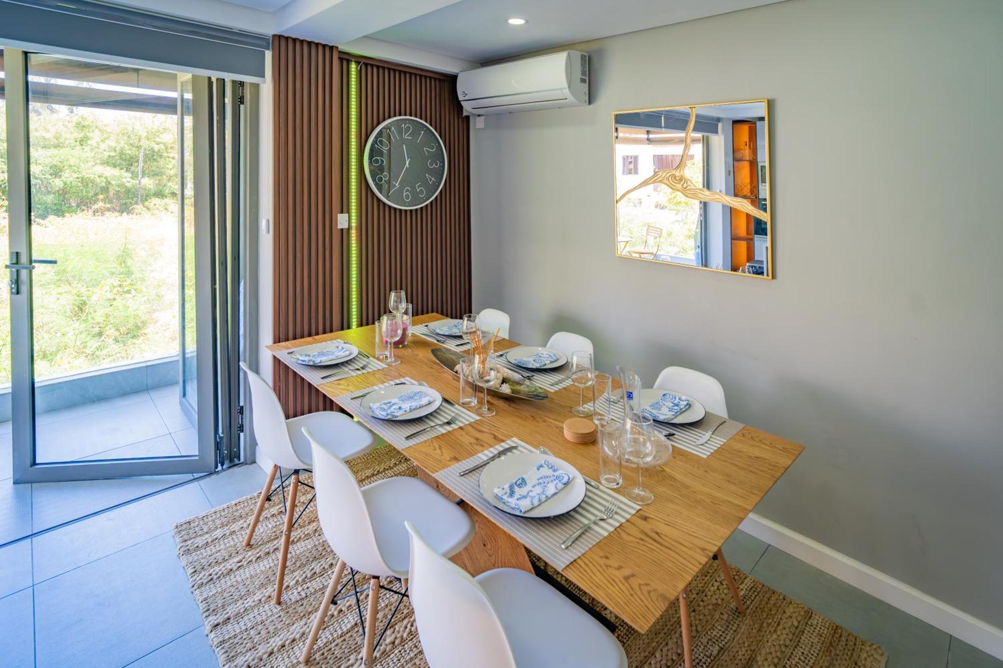 Driftwood Beach Apartment "Oasis In Paradise" Flic en Flac ภายนอก รูปภาพ