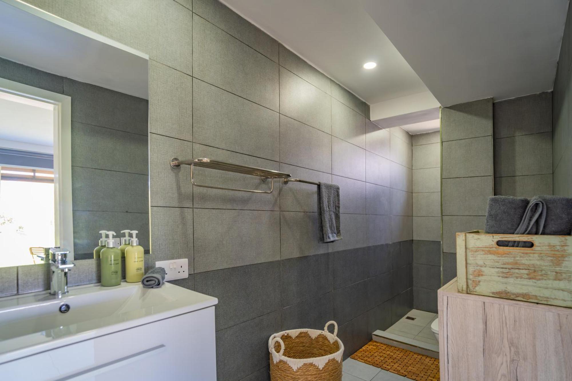 Driftwood Beach Apartment "Oasis In Paradise" Flic en Flac ภายนอก รูปภาพ